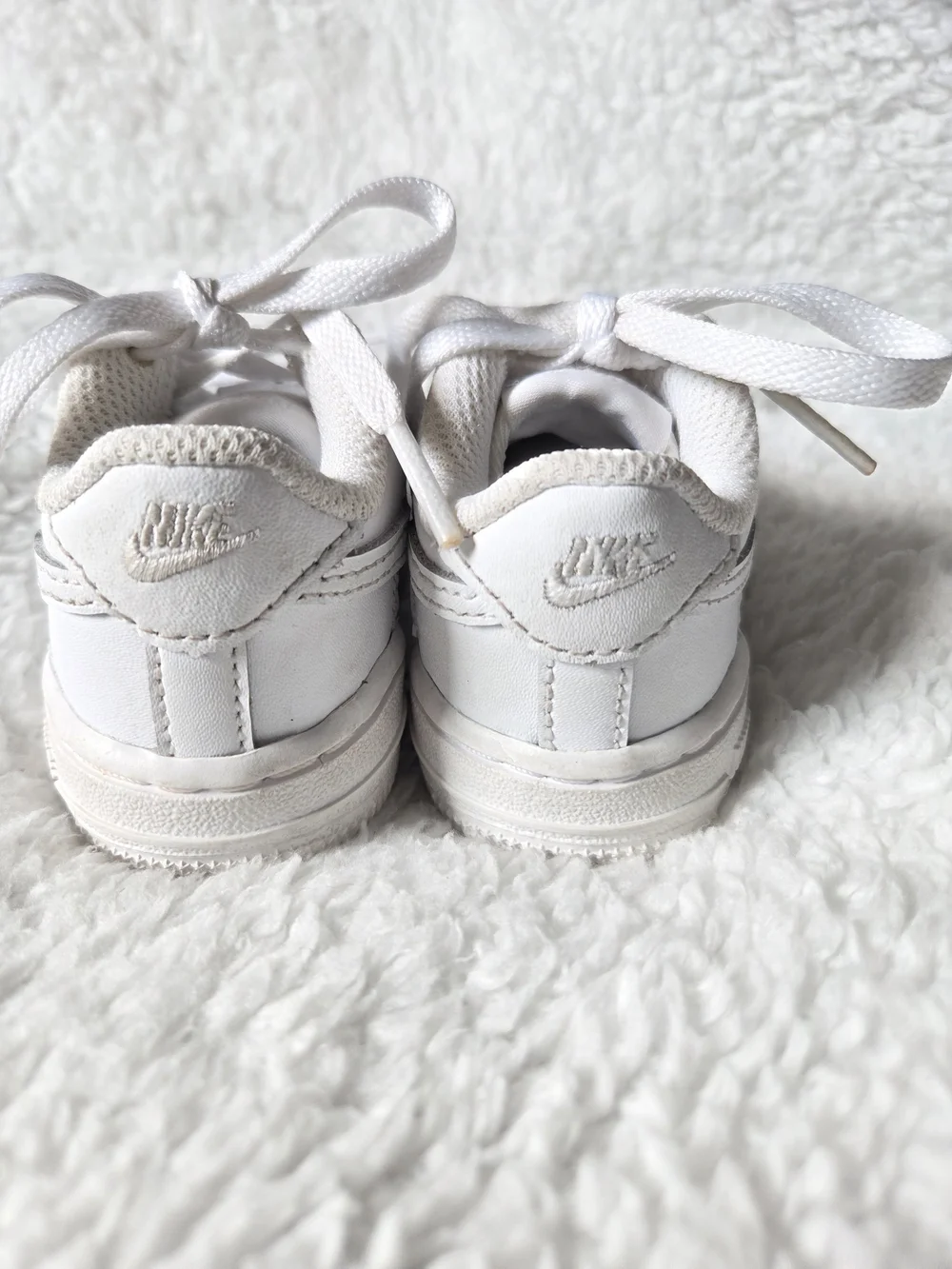 Baby Air Force 1  (3C)